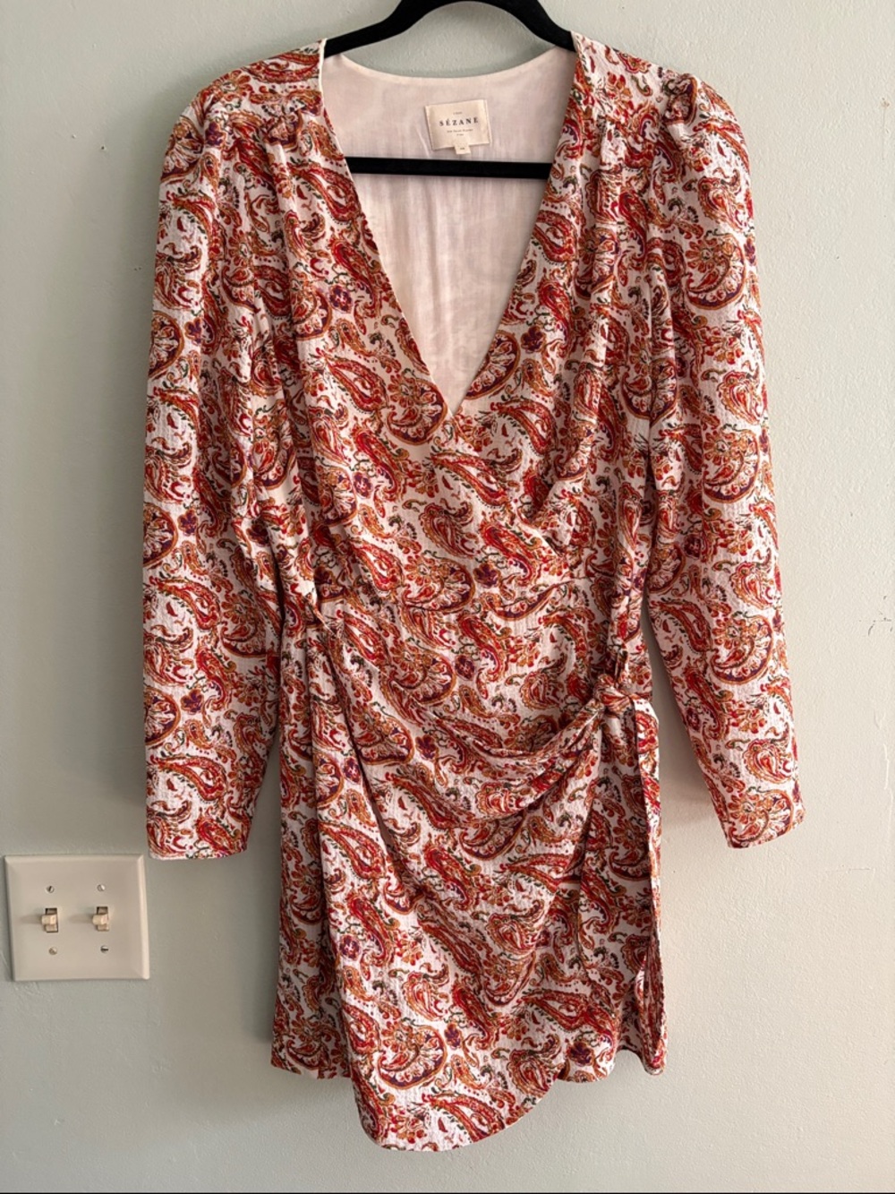 Suzene  Noemia Dress Red Paisley Long-Sleeve Wrap Mini Dress 6 or 8